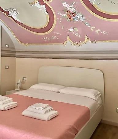 Couple'S Dream Loft 100Mt From Duomo And Lake Côme Esterno foto